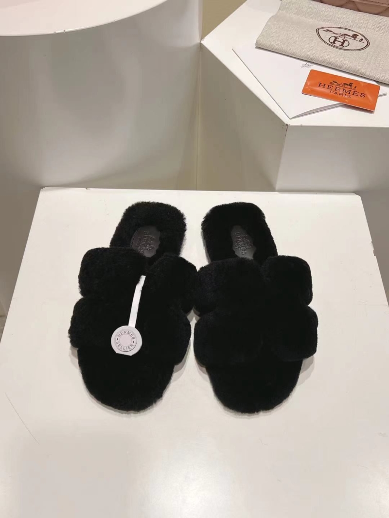 Hermes Slippers